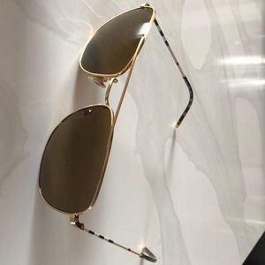 Burberry Aviator Sunglasses (B3079)